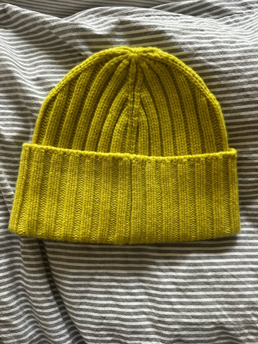 Arcteryx Chunky Ribbed Toque - Picture 4 of 5